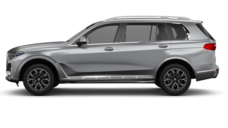 BMW X7 side view